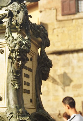 Socle
Florence, Toscane, Italie
Socle du buste de Cellini.